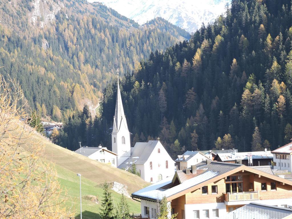 Haus Bergkristall Samnaun Bagian luar foto